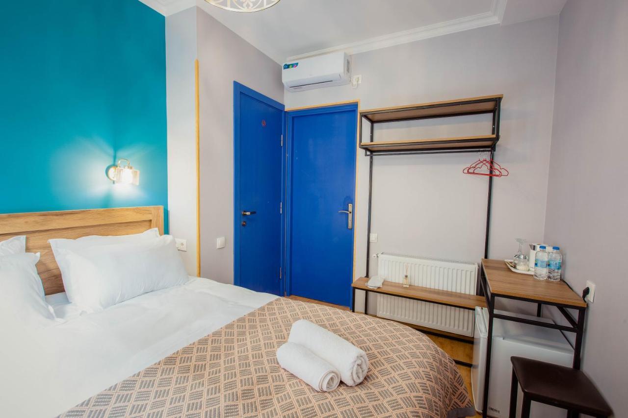 Central Gate Hotel In Heart Of Tbilisi ภายนอก รูปภาพ