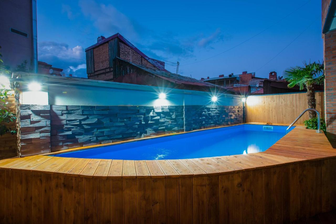 Central Gate Hotel In Heart Of Tbilisi ภายนอก รูปภาพ